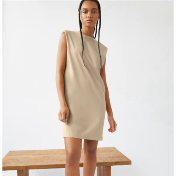 Aritzia Dresses & Skirts - Aritzia Babaton Shoulder Pad Dress in Olive Beige Size S